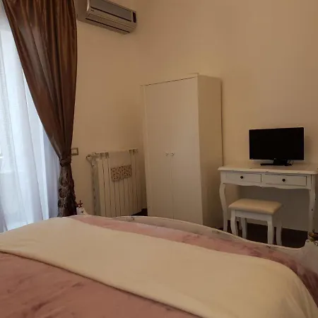 La Perla Bianca לינה וארוחת בוקר סאסארי