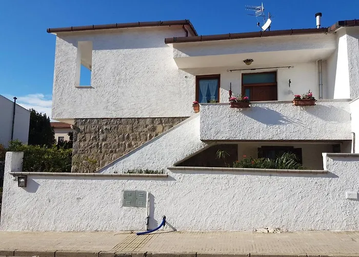 Bed & Breakfast La Perla Bianca 3*