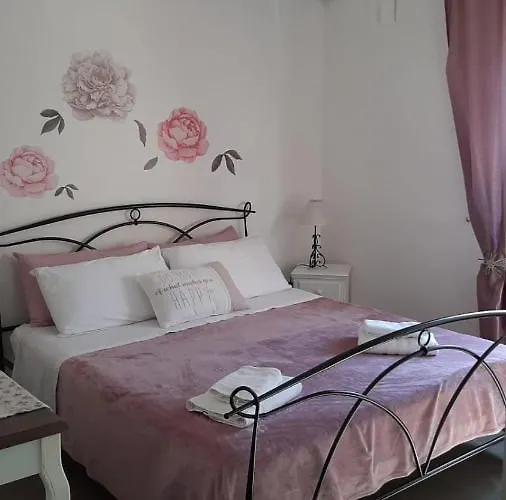 Bed & Breakfast La Perla Bianca 3*